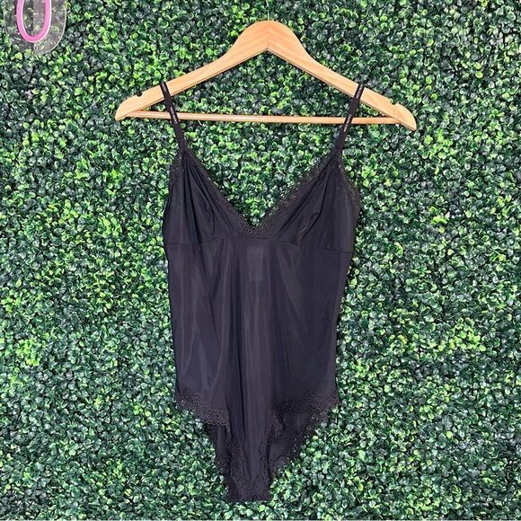 Calvin Klein Black Lace Bodysuit Sz S - Picture 1 of 7